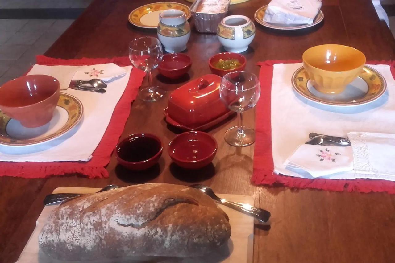 Chez Mialaret Bed & Breakfast Tourniac Luaran gambar